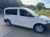 Volkswagen Caddy Basis.Zahnriemen ist neu - gebrauchte VW Caddy aus dem Jahr 2021