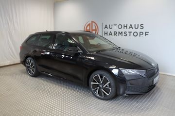 Skoda Octavia Combi 1.5 TSI Sportline Matrix AHK Navi