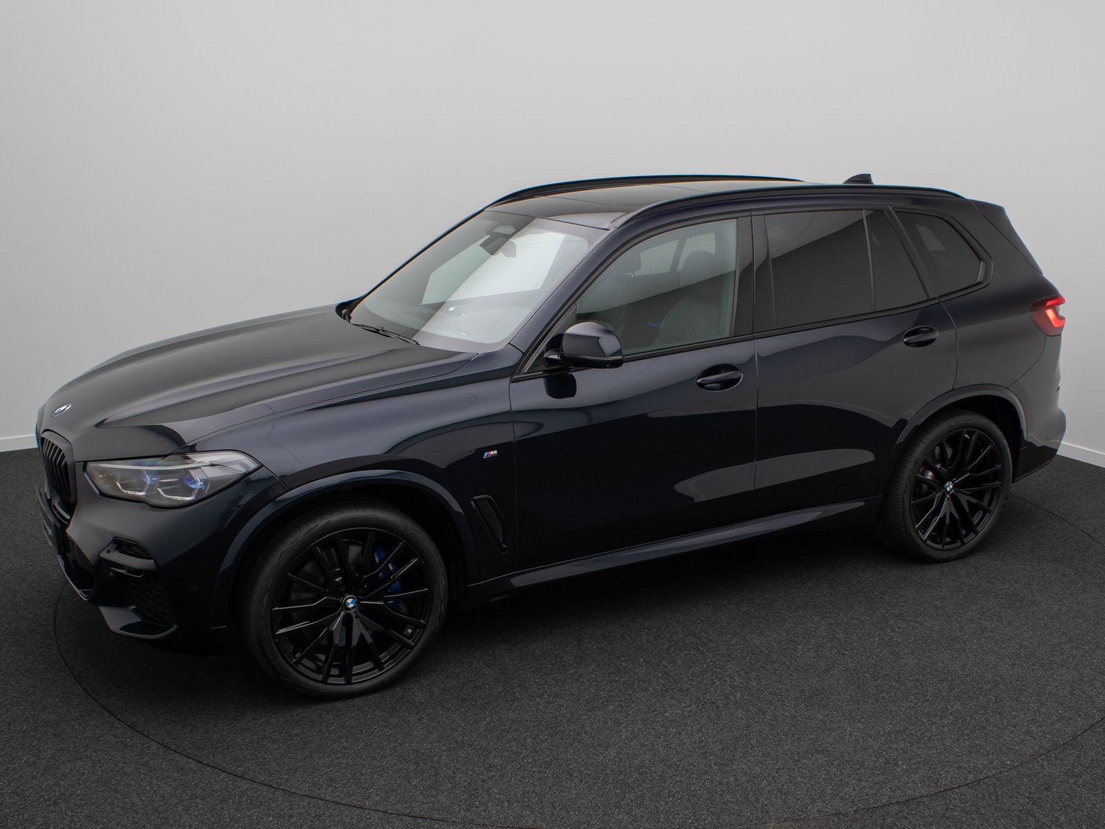 Fahrzeugabbildung BMW X5 xD40d M Sport 360° Laser Panorama H/K ACC 22"