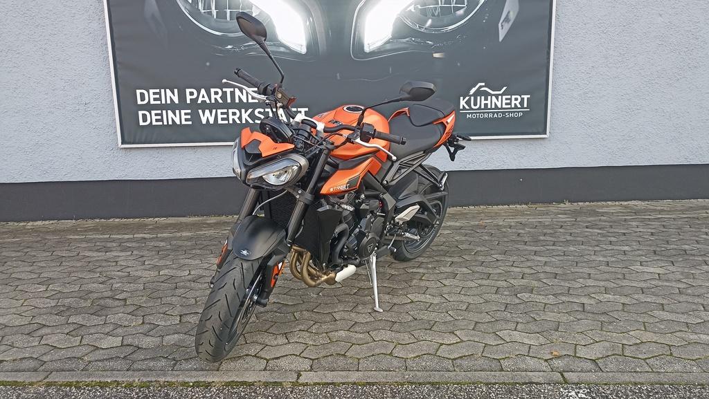 Triumph STREET TRIPLE R - EURO 5 Modell