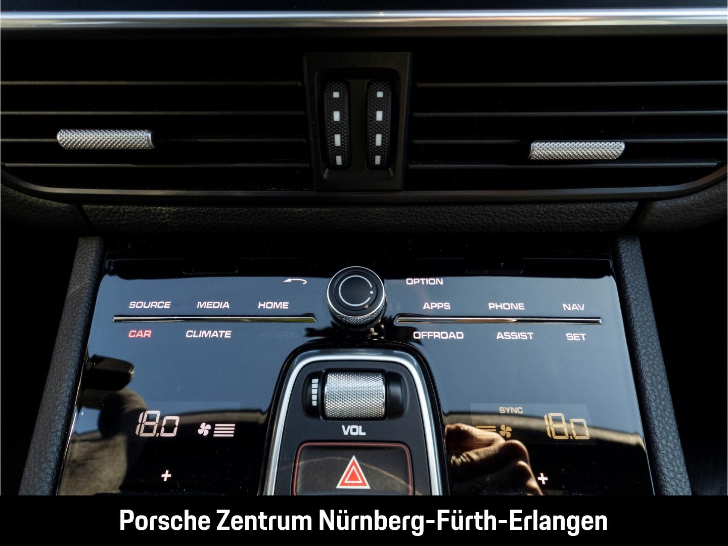 Porsche Cayenne S Coupe Platinum Edition LED-Matrix Luft
