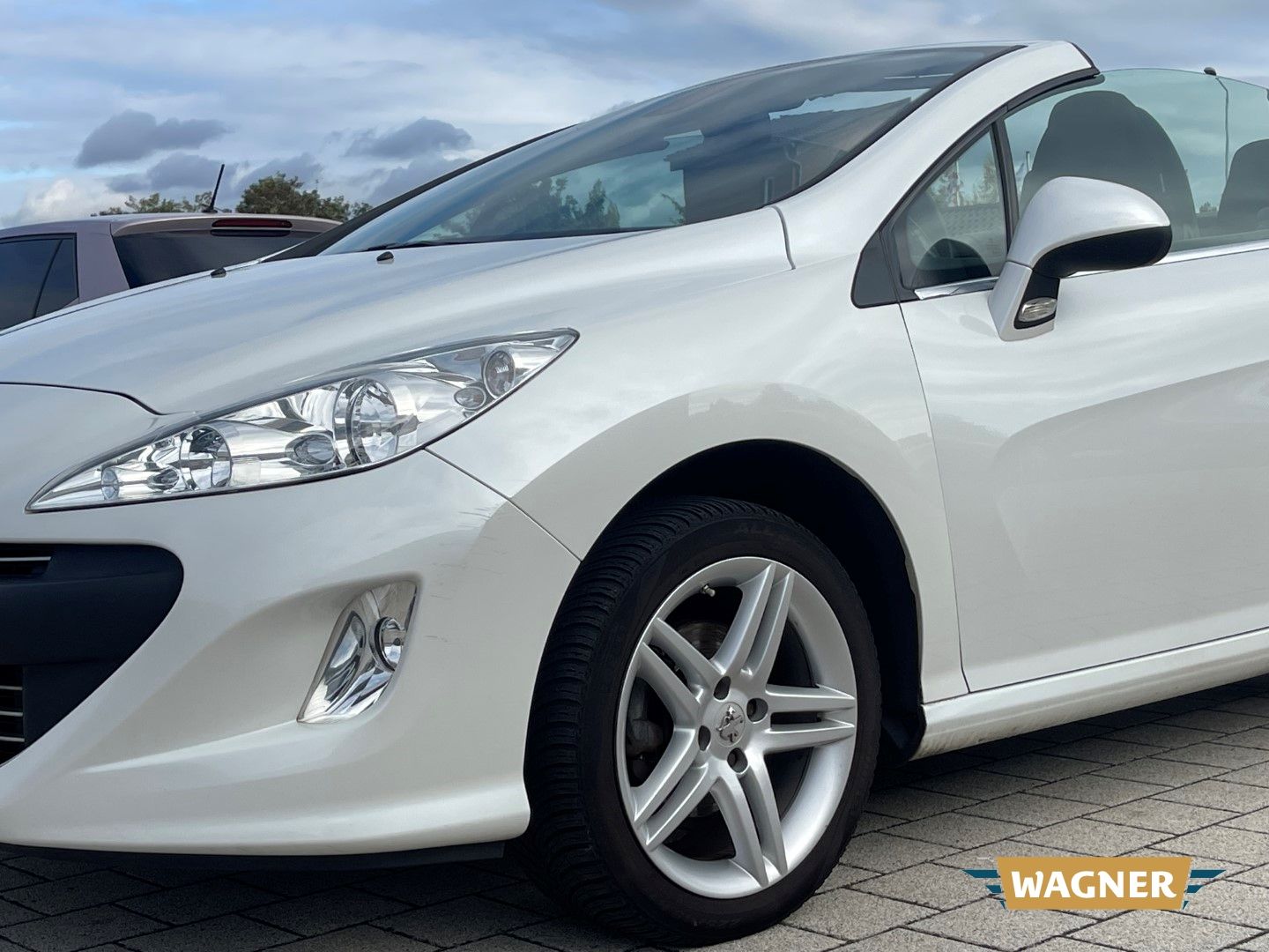Fahrzeugabbildung Peugeot 308 CC Cabrio-Coupe Premium Klimaautomatik