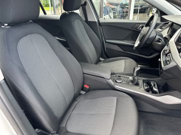 BMW 116i Advantage DAB LED WLAN Tempomat Klimaaut.