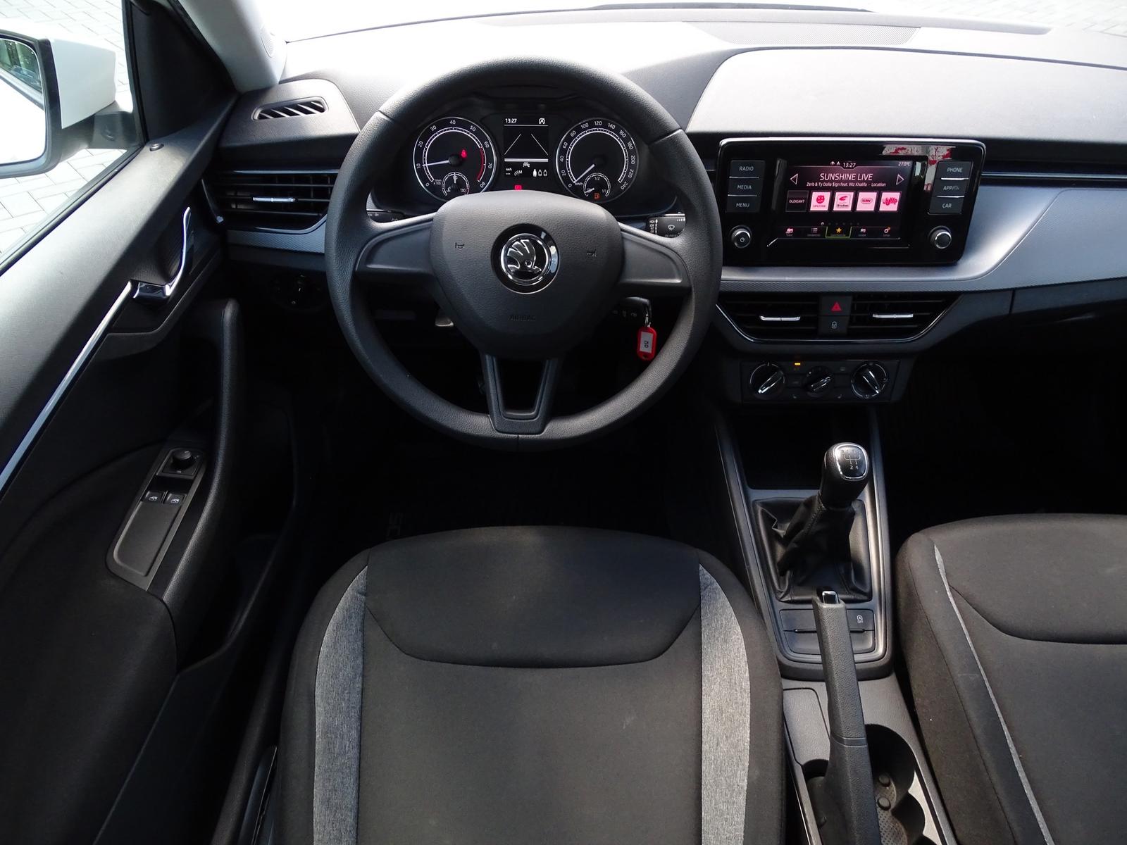 Skoda Scala 1.0 TSI LED Sitzheizung Klima PDC