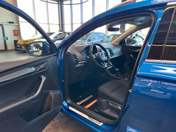 MYAUTOCENTER – Gebraucht- und Jahreswagen mit Werkstattservice in Pfaffenhofen Skoda Karoq*KEYLESS*StHZ(VH)*2-ZONEN*ACC*LED*CARPLAY*