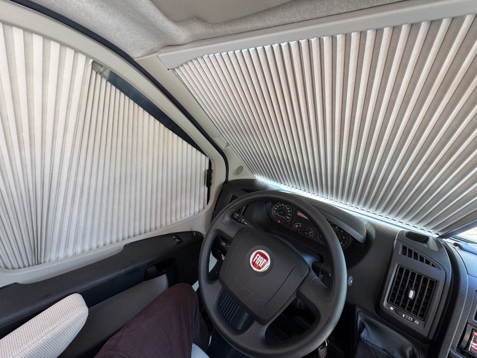 Fahrzeugabbildung HYMER / ERIBA / HYMERCAR EXSIS-T 474 EB FIAT DUCATO 1.HAND SAT TV MARKISE