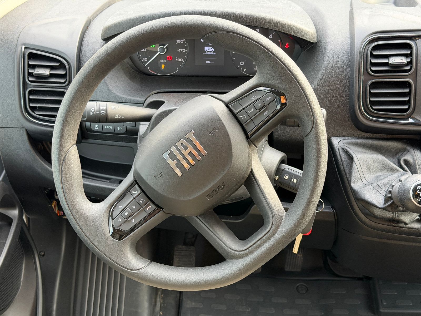 Fahrzeugabbildung XGO Dynamic 30 P - Modell 2025