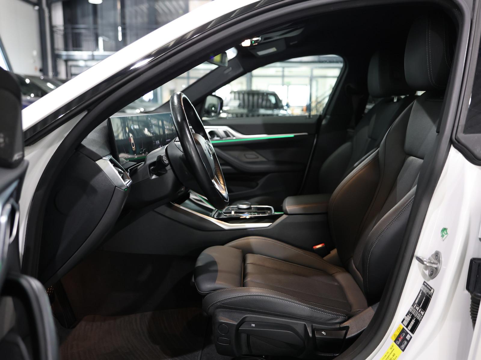BMW i4 40 eDrive 100% HARMAN/KARDON, LEDER, HEAD-UP, миниатюра 12