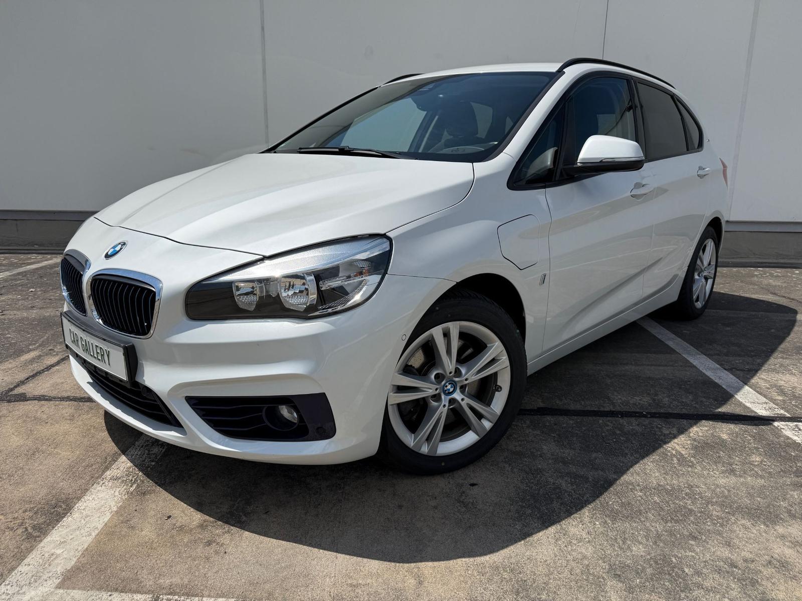BMW 225 xe Active Tourer*RFK*NAVI*Sport Line*