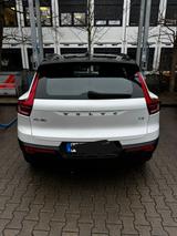 Volvo XC40 T3 R-Design - Volvo XC40 von privat