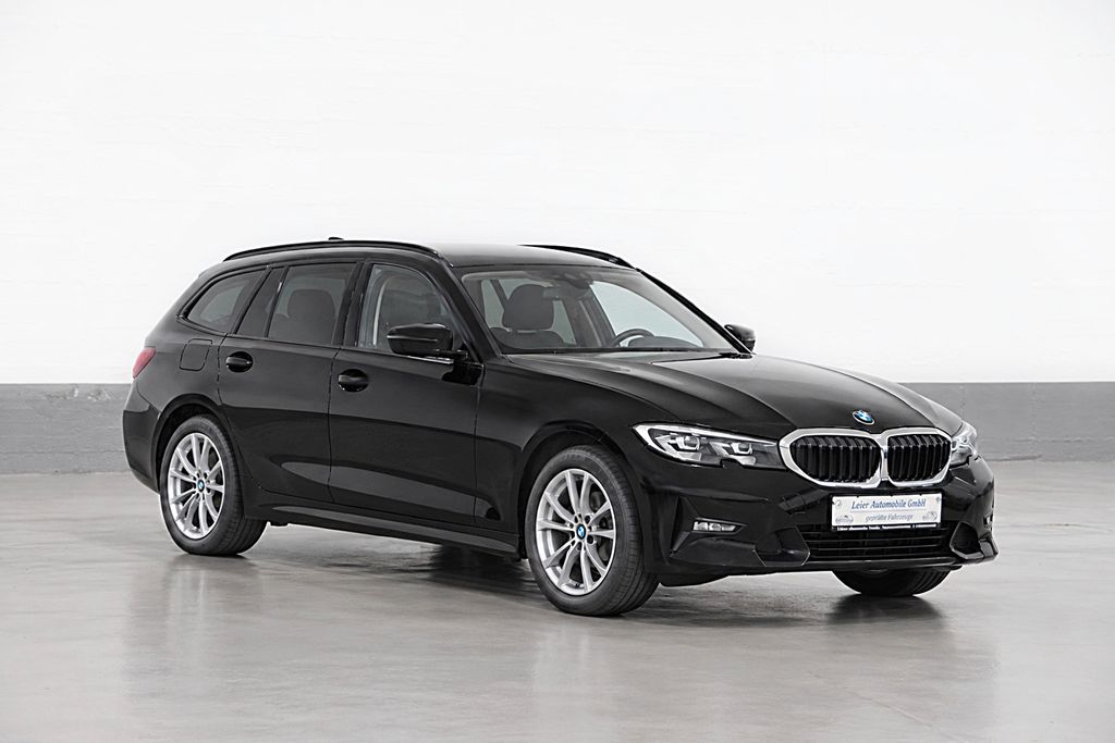 Image of BMW 320