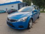 Kia cee'd / Ceed 1.4 CVVT,Klima,Navi,TÜV 06/26 - Kia cee'd / Ceed in Augsburg