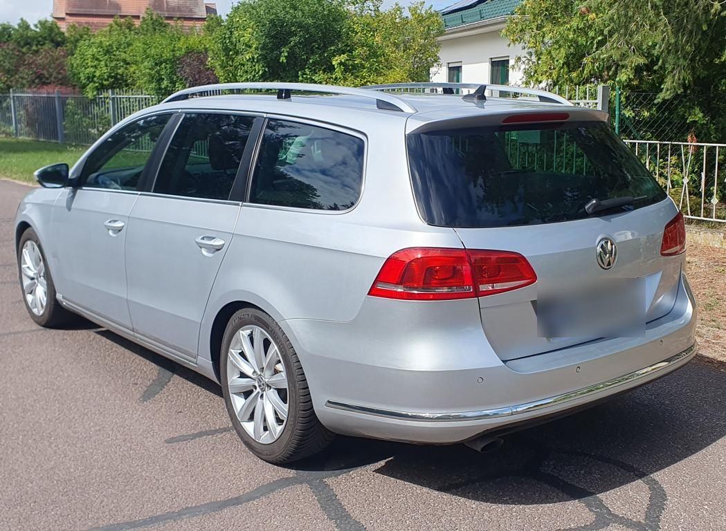 Volkswagen Passat 2012 — photo 6