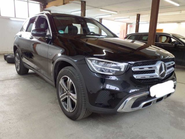 Mercedes-Benz GLC 300 de 4Matic*Leder*Navi*MBUX*AHK*Distr+*LED