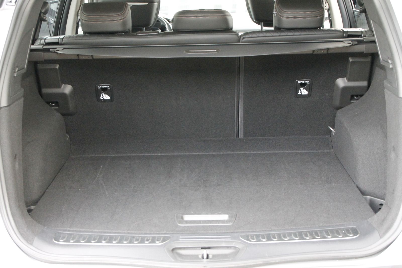 Fahrzeugabbildung Renault Koleos INITIALE PARIS BLUE dCi 185 4WD X-tronic