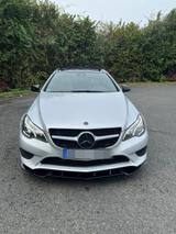 Mercedes-Benz E 250 Coupé E 250 Autom. - - Mercedes-Benz E 250 in Duisburg