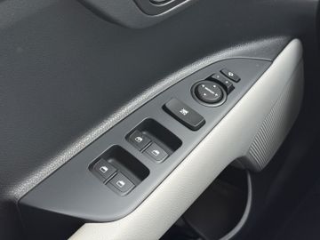 Kia Stonic 1.0T 100 Mild-Hybrid Spirit Navi Kamera