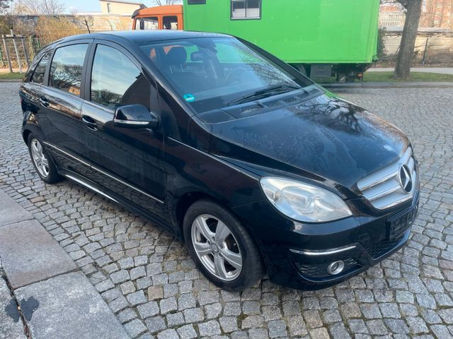 Mercedes-Benz B 180 CDI