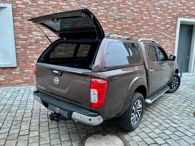 Nissan Navara Tekna - HARDTOP  1. HAND !