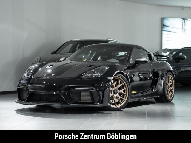 Porsche Cayman 718 GT4 RS Überrollkäfig Sportabgasanlage