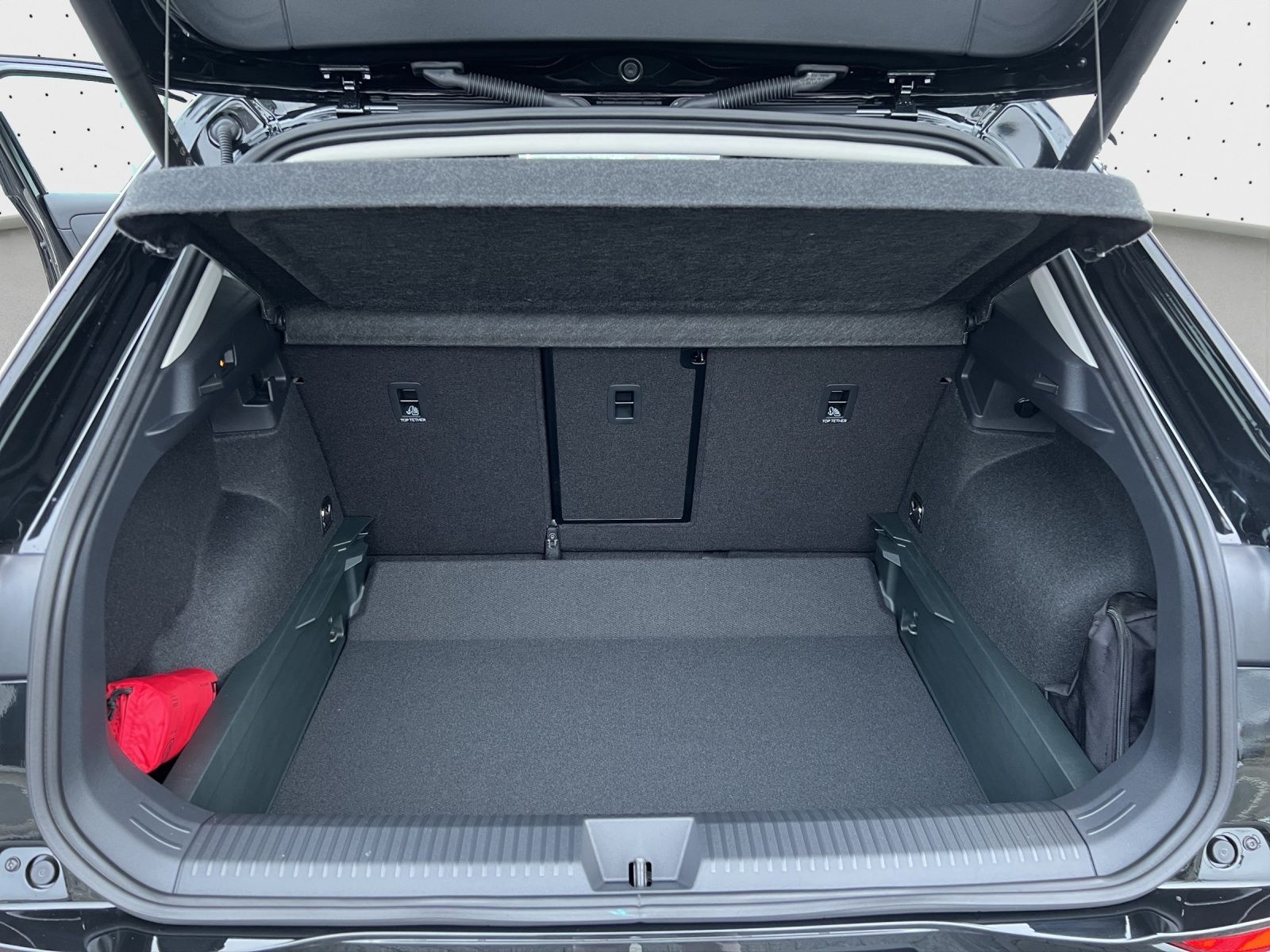 Volkswagen T-Roc - Bild 11