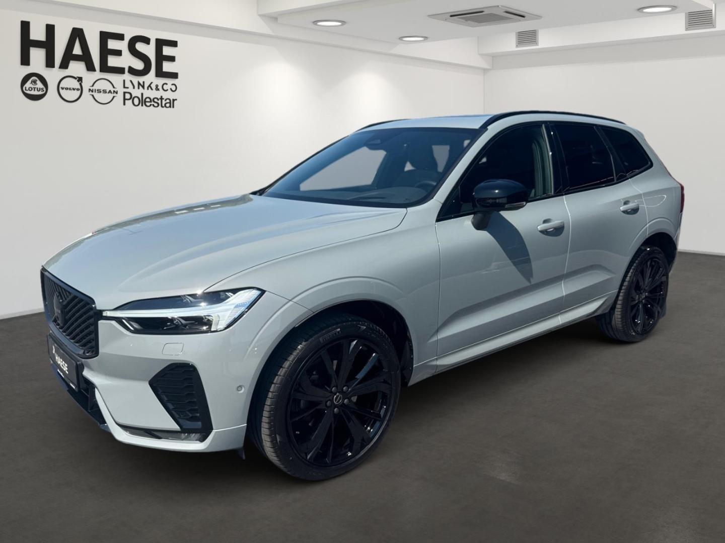 Volvo XC60 B5 Ultra Black Edition AWD HUD AHK Leder Di