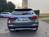 Mercedes-Benz GLA 200 MBUX Ambiente Scheckheft - Mercedes-Benz GLA 200 in Bielefeld