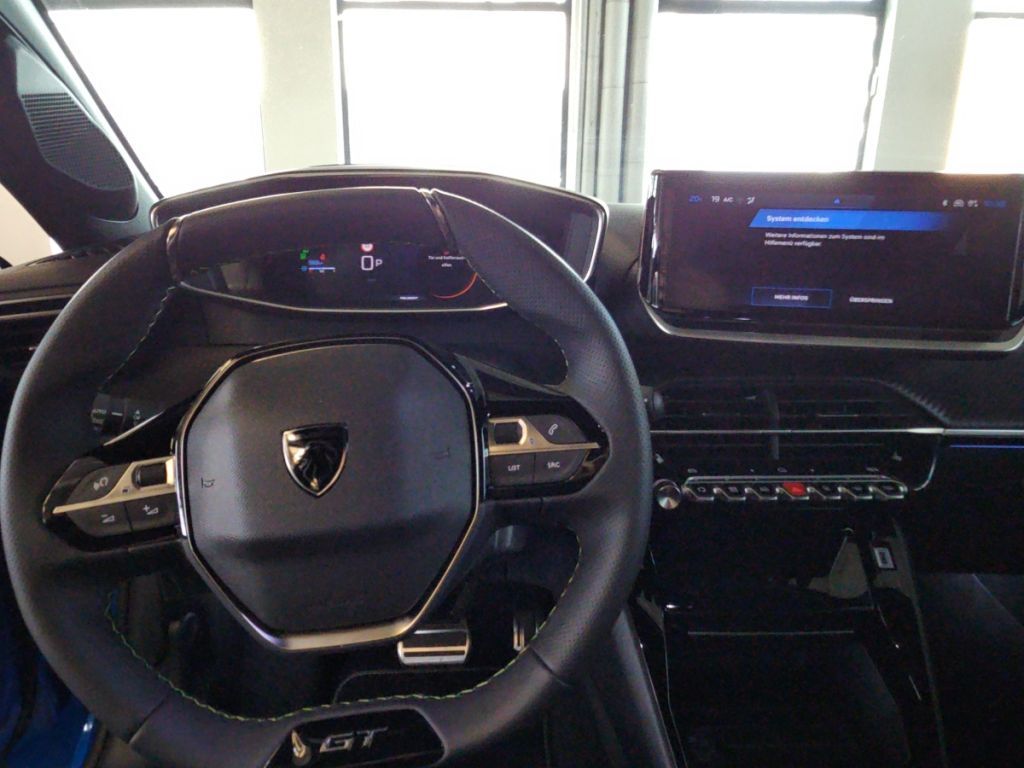 Peugeot 208 - Bild 11