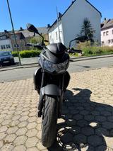 Kawasaki ZR750 - Offers