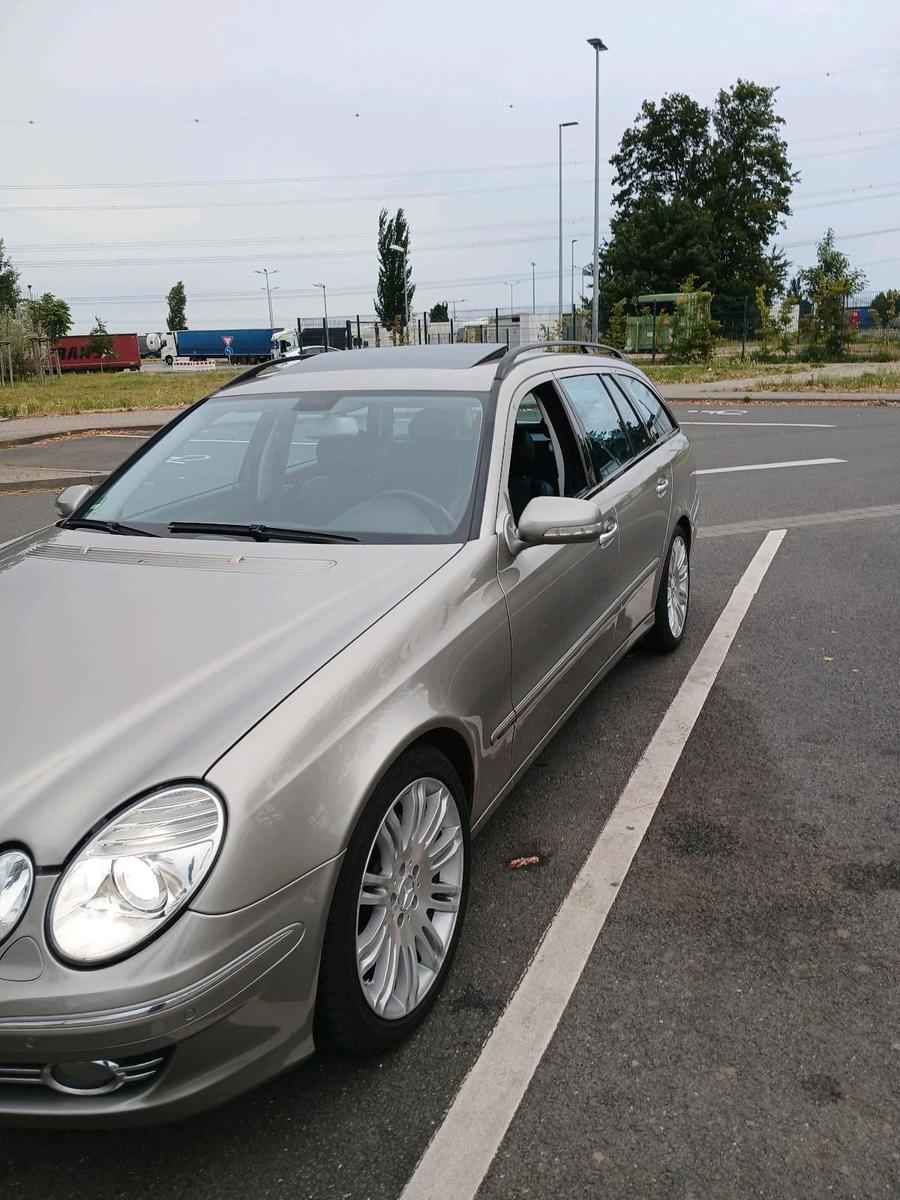 Mercedes-Benz  2006 — engine 224 HP (165kW)