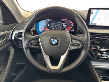 BMW 520 - 5