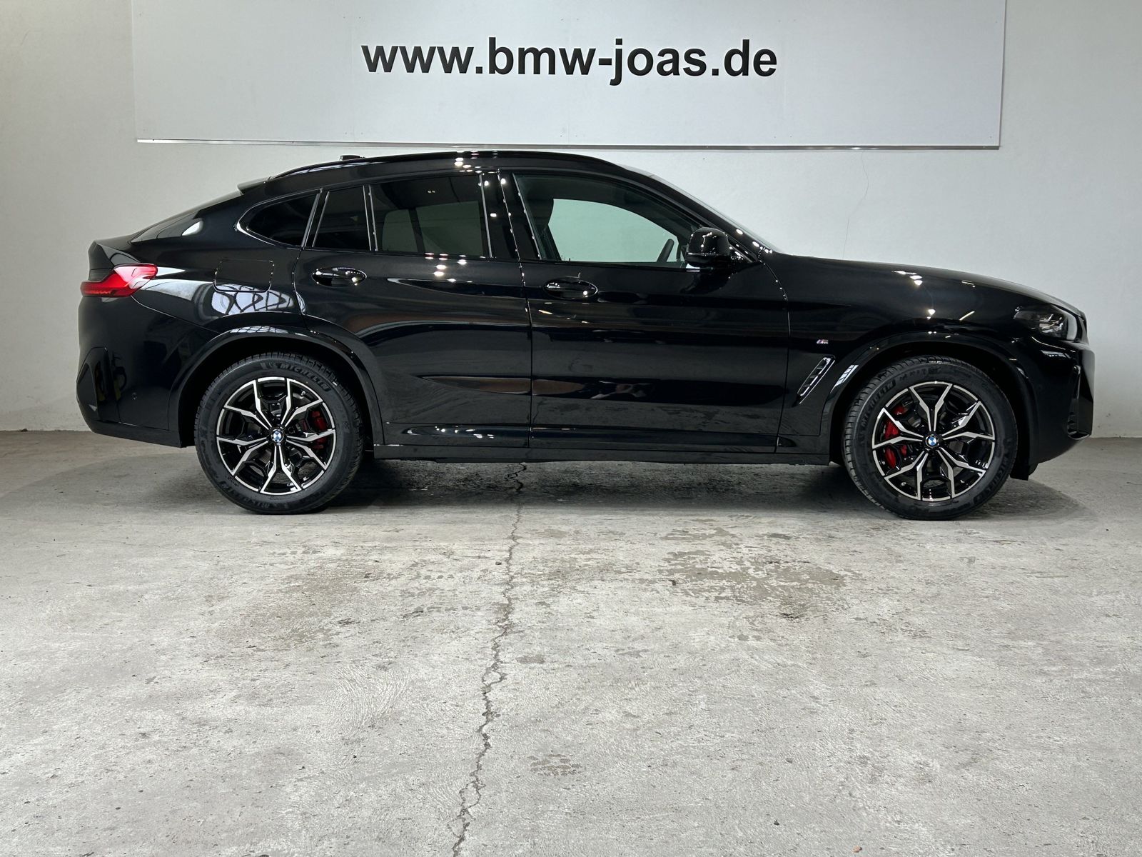 Fahrzeugabbildung BMW X4 xDrive30d Standheizung, Sitzbelüftung, Head-U