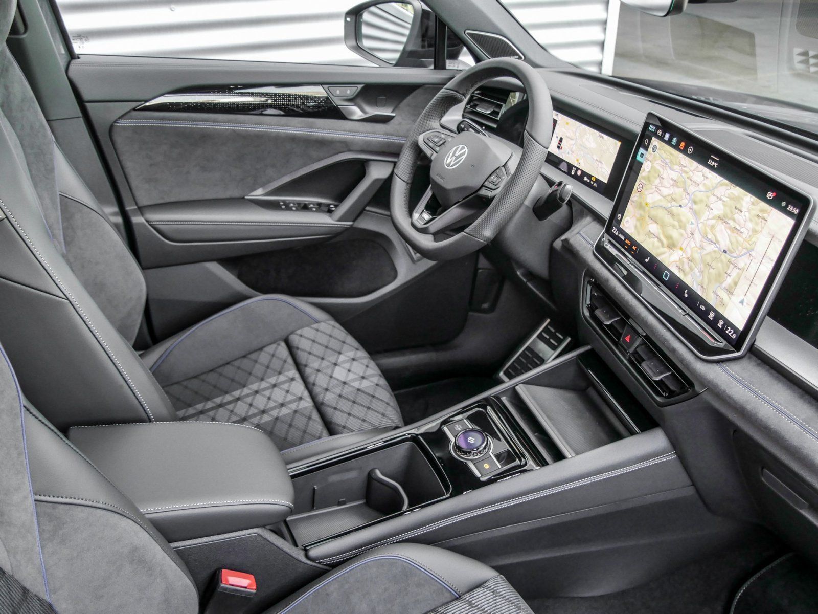 Volkswagen Tayron 2.0 TDI R-Line 4Motion ACC DCC AHK HUD IQ foto 3