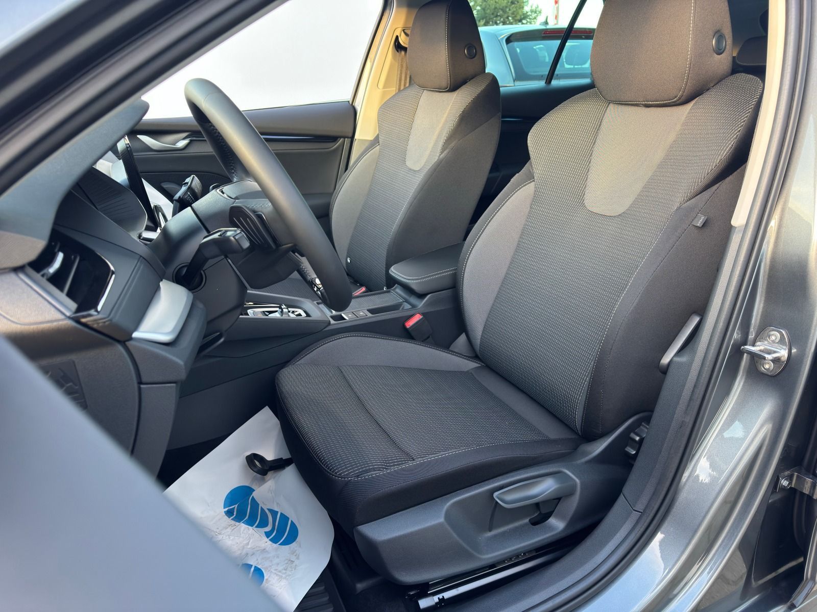 Fahrzeugabbildung SKODA Octavia Combi1.5 TSI DSG*RFK*AHK*Allwetter