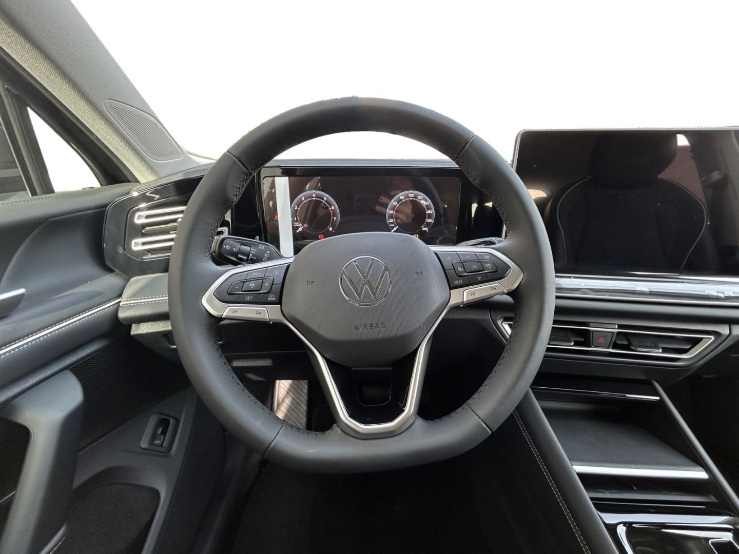 Volkswagen Tiguan - Bild 11