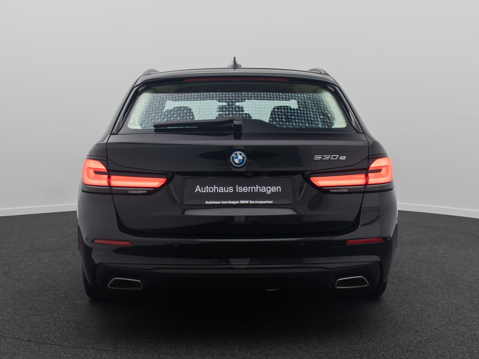 Fahrzeugabbildung BMW 530e AHK Alarm Kamera DAB 4xKlima M Sport 18Zoll