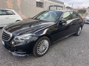 Mercedes E 250 - 4