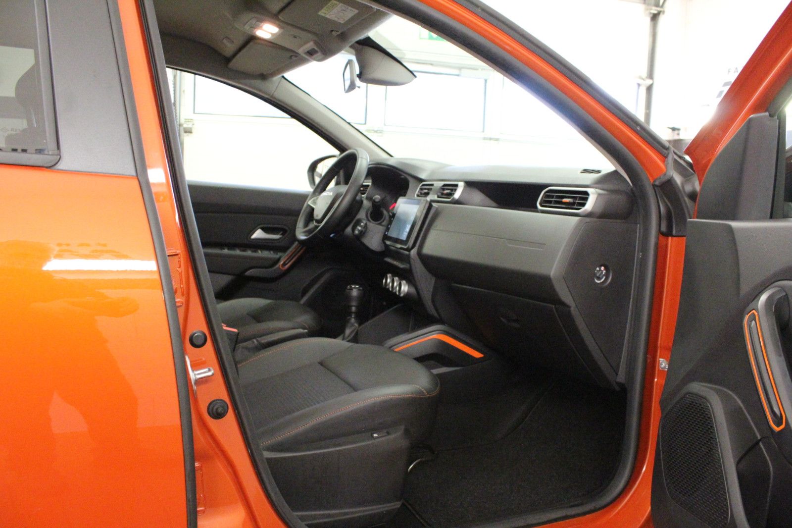 Fahrzeugabbildung Dacia Duster TCe 100 ECO-G Extreme *Sitzheizung*Allwet