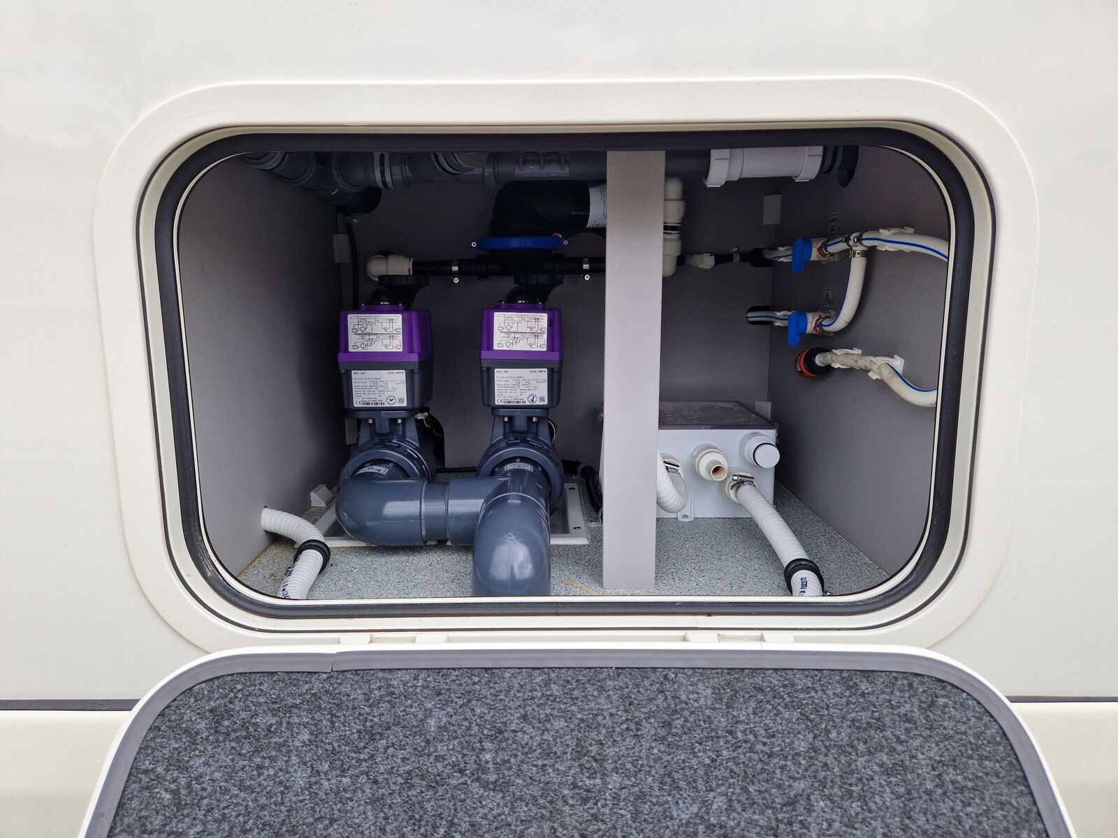 Fahrzeugabbildung Morelo Palace Liner 93 MB MB Atego 1230