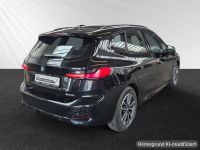 BMW 223 Active Tourer - Vorschau Bild 3
