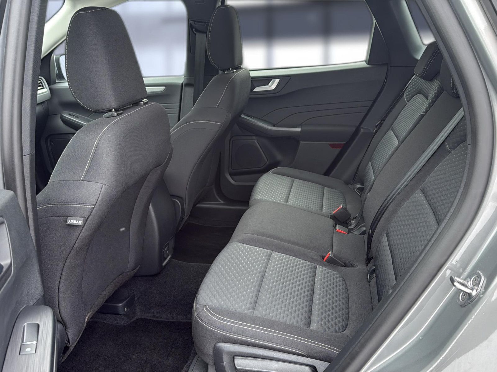 Fahrzeugabbildung Ford Kuga Cool & Connect