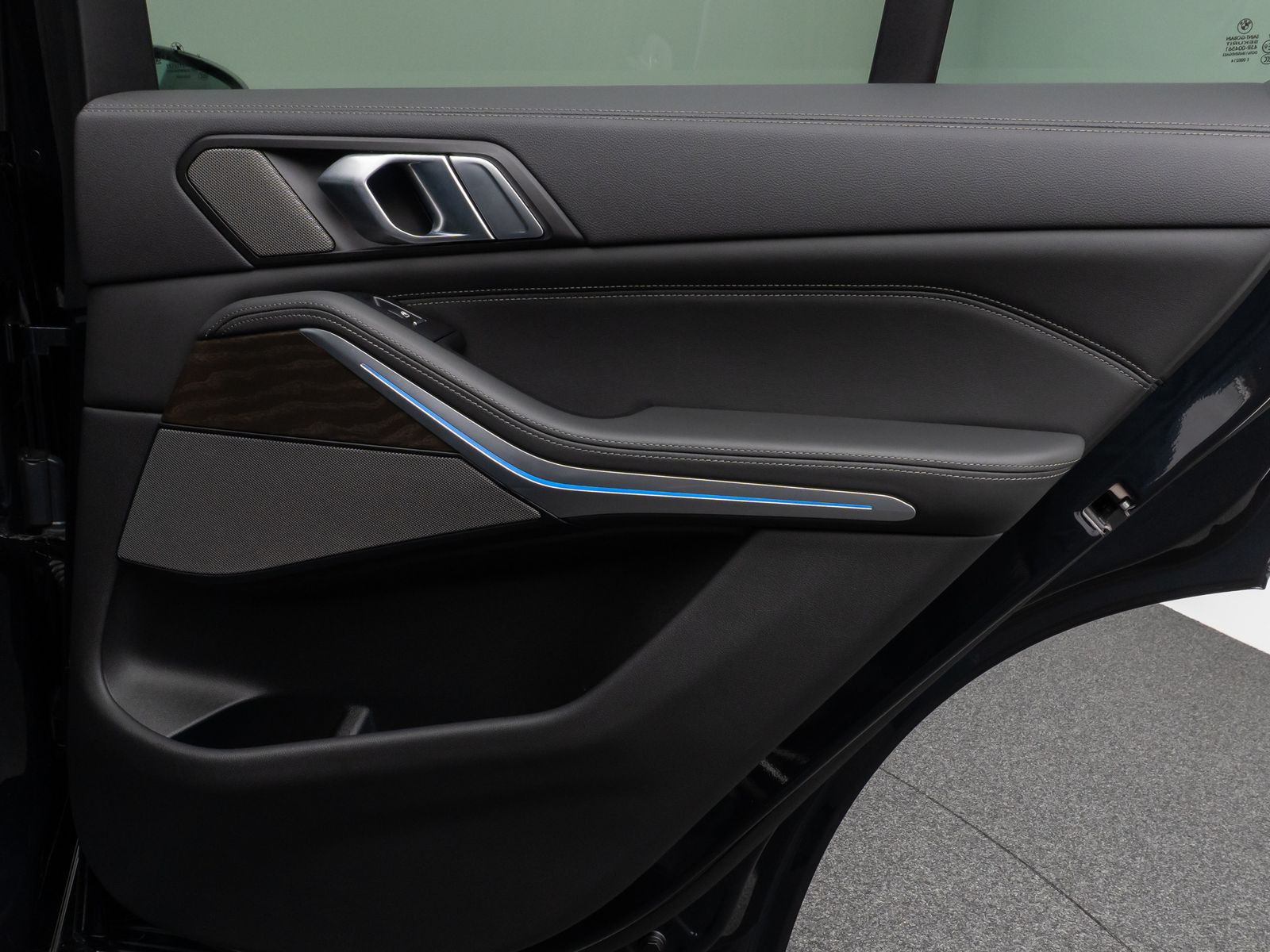 Fahrzeugabbildung BMW X5 xD45e M Sport 360°Laser HUD DAB H/K Komfort