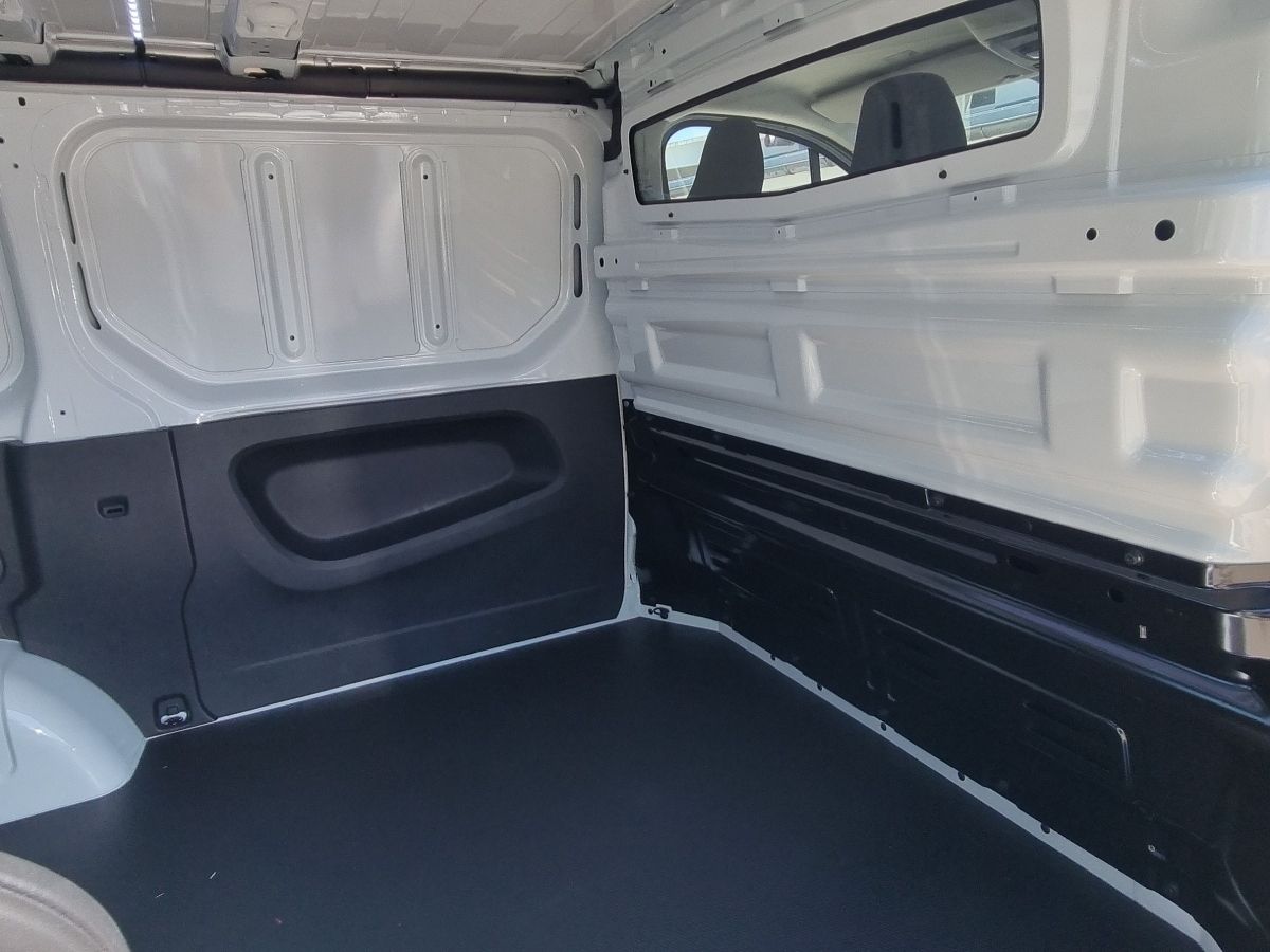 Fahrzeugabbildung Renault Trafic Lkw Komfort L1H1 2,8t Blue dCi 130 MY26