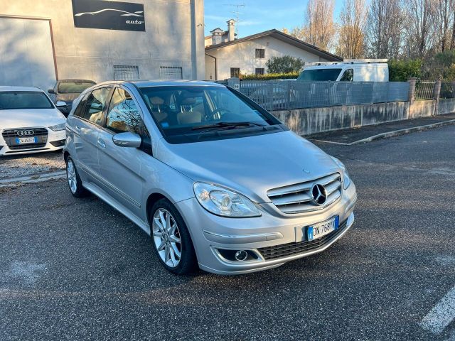 Mercedes-Benz Mercedes-benz B 200 B 200 CDI Sport