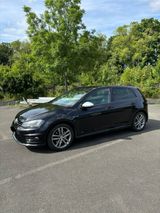 Volkswagen VW Golf IIV R-Line - Volkswagen Golf mit Benzin-Antrieb: Ii