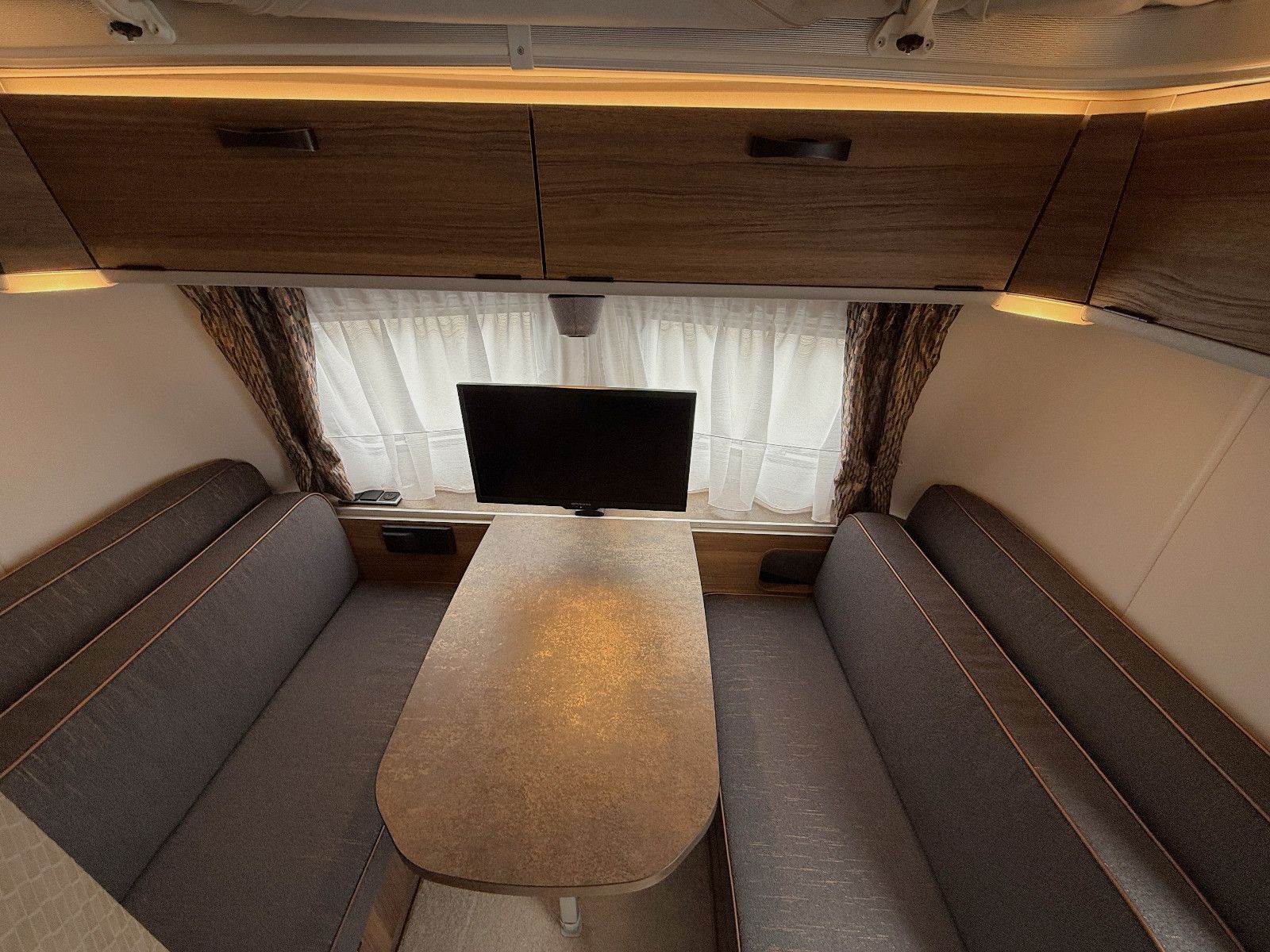 Fahrzeugabbildung HYMER / ERIBA / HYMERCAR Touring 530 - 1.Hand - Vollausstattung!