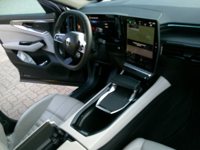 Renault Espace VI Iconic E-Tech Hybrid