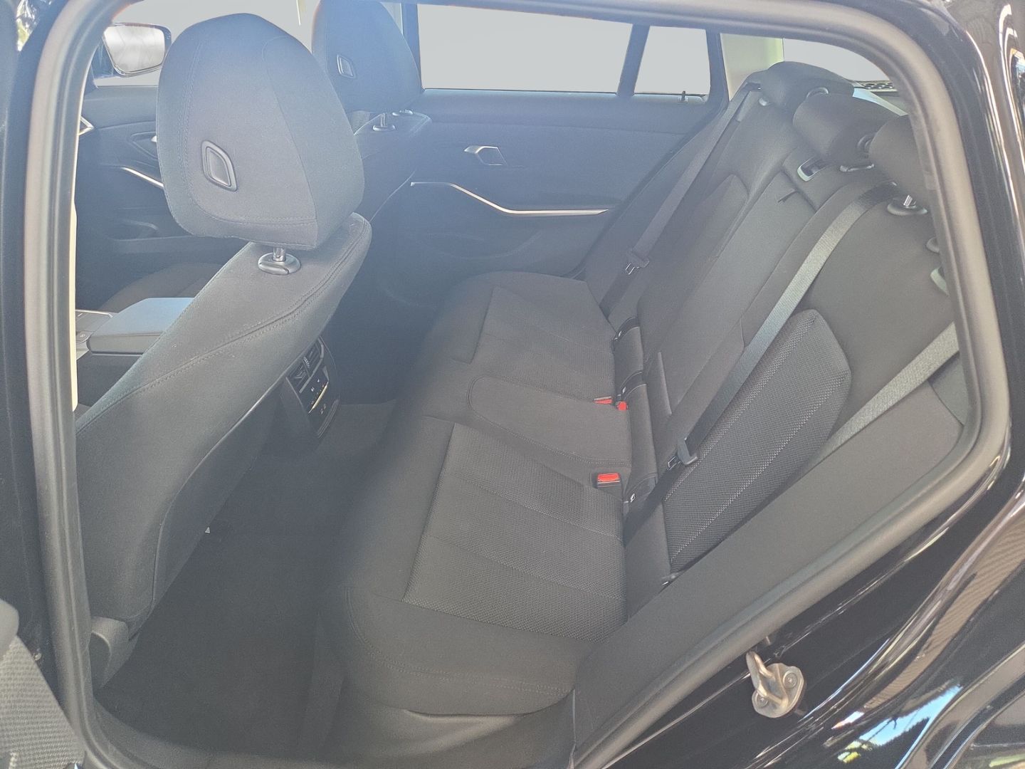 BMW 318 i Touring Park-Assistent Navi Digitales Cock foto 12