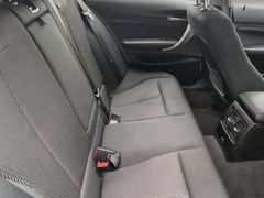 BMW 118 d Lim  ~Xenon~Schiebedach~Komfort Zugang