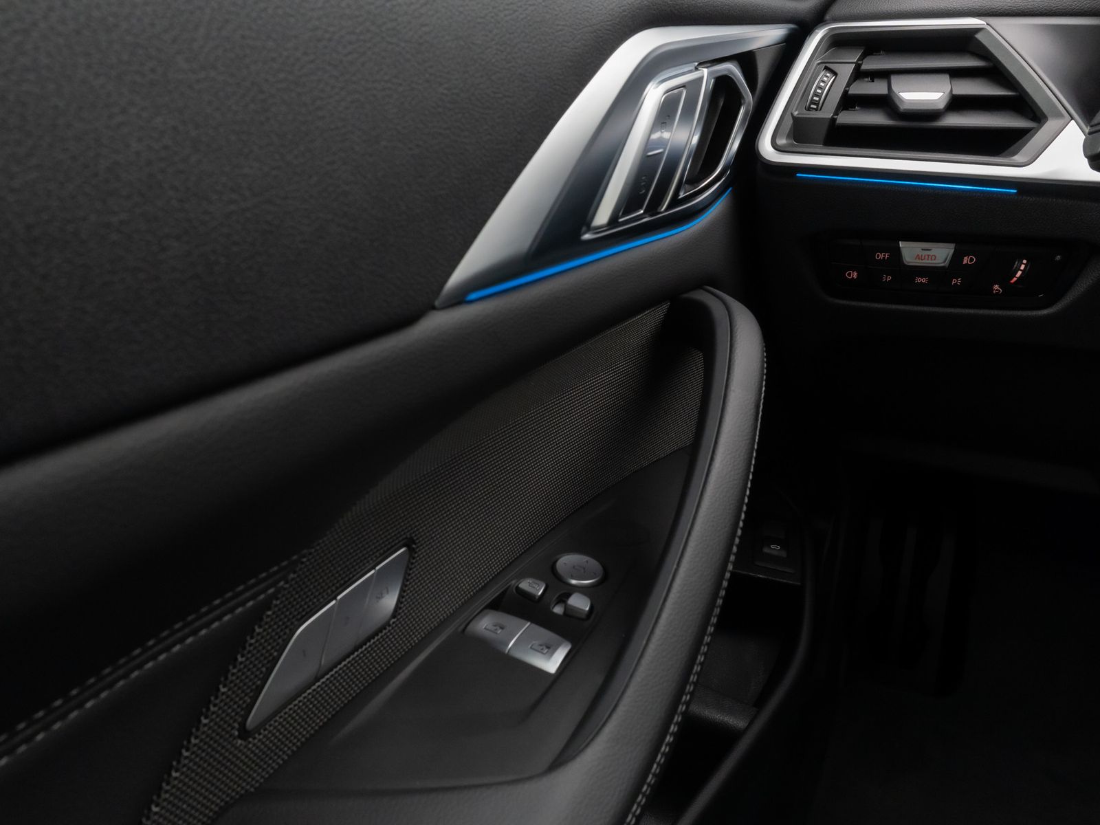 Fahrzeugabbildung BMW M440d xD Coupé 360° H/K Alarm Laser HUD DAB 19"